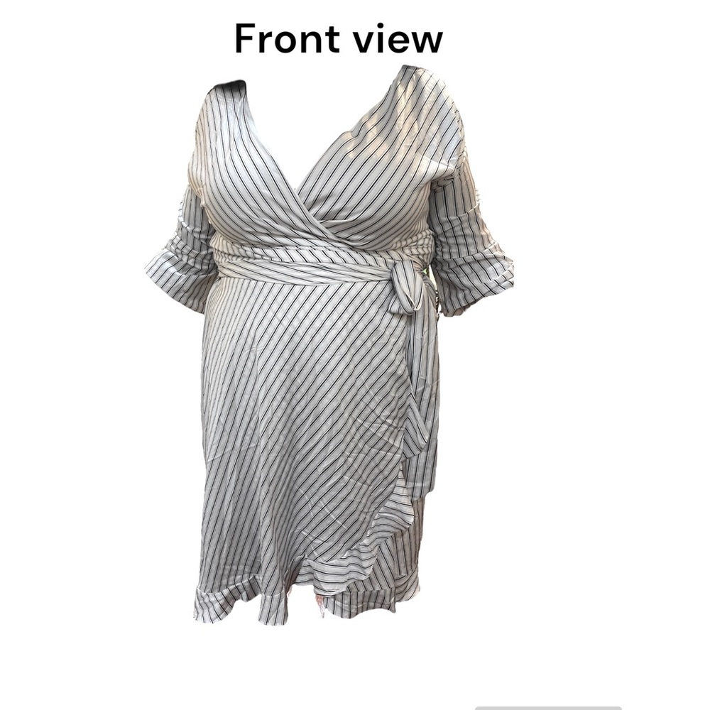 Nwt kiss milk size 20 wrap dress
